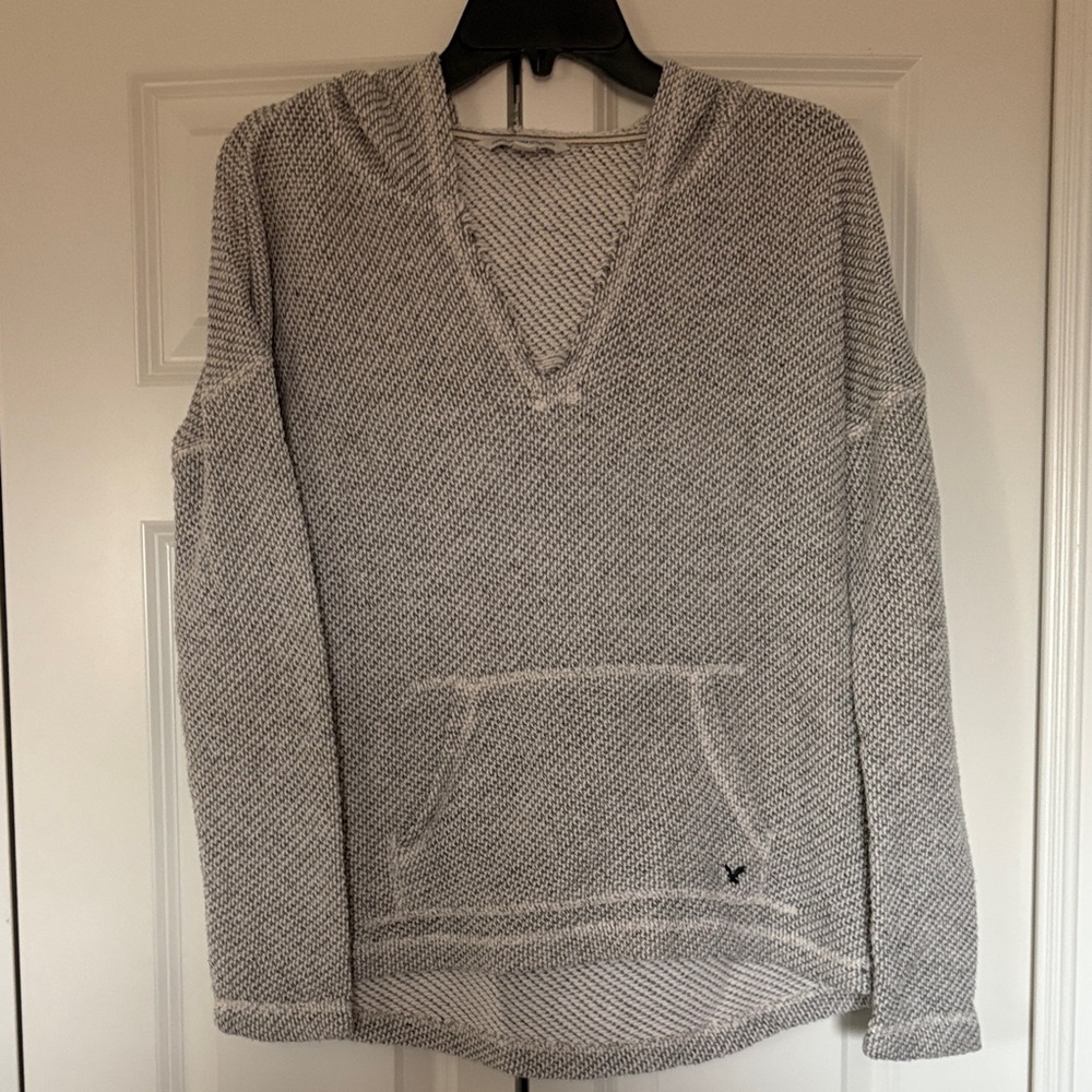 American Eagle Outfitters Black and White Knit Sweater Hooded